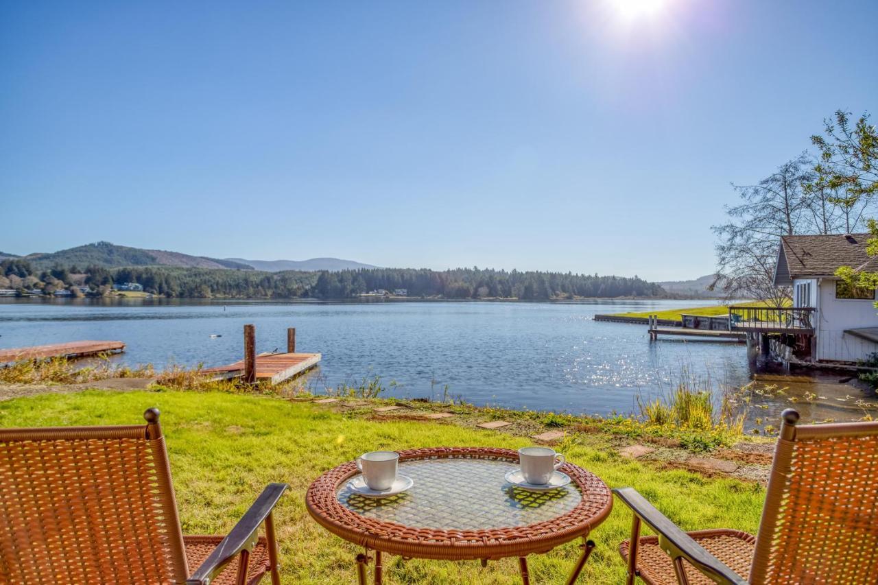Regatta Park Lake House Λίνκολν Σίτι Εξωτερικό φωτογραφία