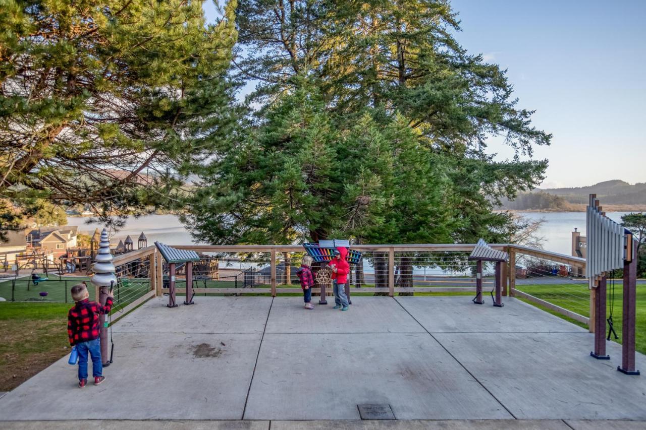 Regatta Park Lake House Λίνκολν Σίτι Εξωτερικό φωτογραφία