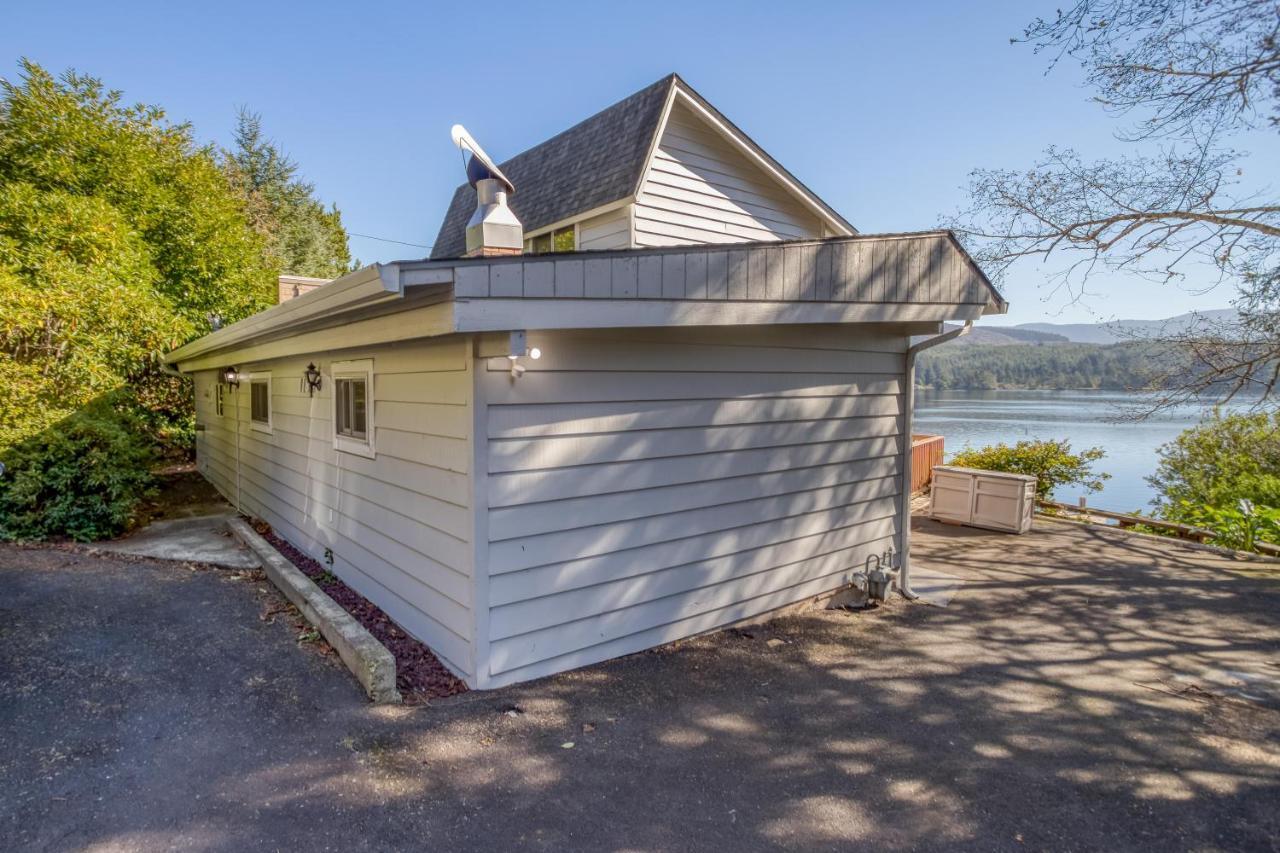 Regatta Park Lake House Λίνκολν Σίτι Εξωτερικό φωτογραφία